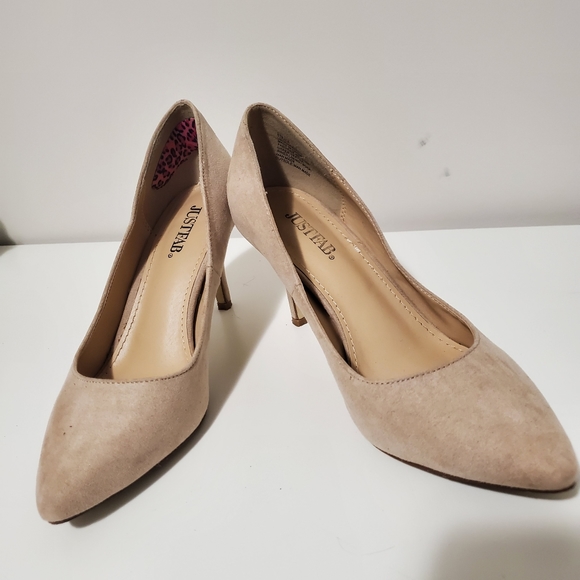 3/$20 JUSTFAB | Nude Pump 7 - Picture 6 of 6